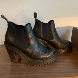 Doc marten size 8 black heeled boots